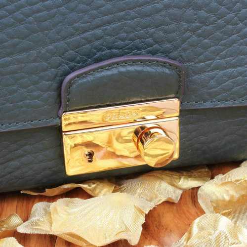 2014 Prada grainy leather mini bag BT0966 GREEN